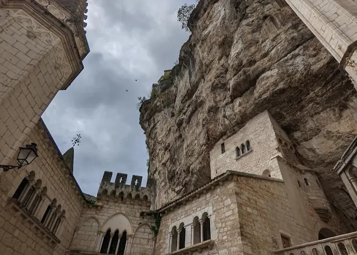 Le Pardes Отель типа 