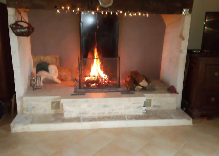 Bed & Breakfast Le Pardes 3*